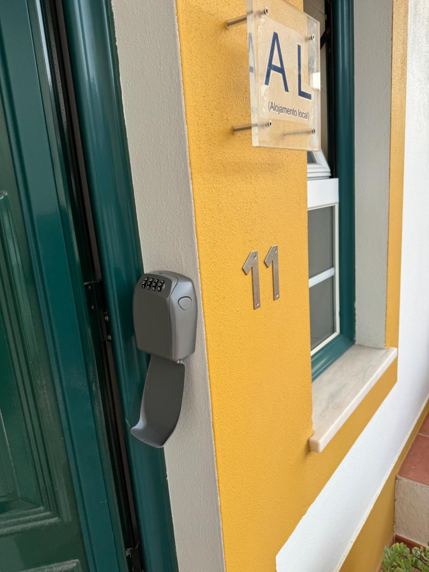 Quarto Duplo Com Terraco E Casa De Banho Privativa - Em Casa De Praia Em Almograve - Trilho Dos Pescadores Odemira Exteriér fotografie